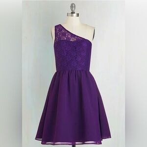 Purple Dress Lace Bodice One Shoulder Fit & Flare Party Special Occasion Medium